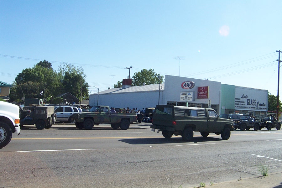 A & W Drive In.JPG (139424 bytes)