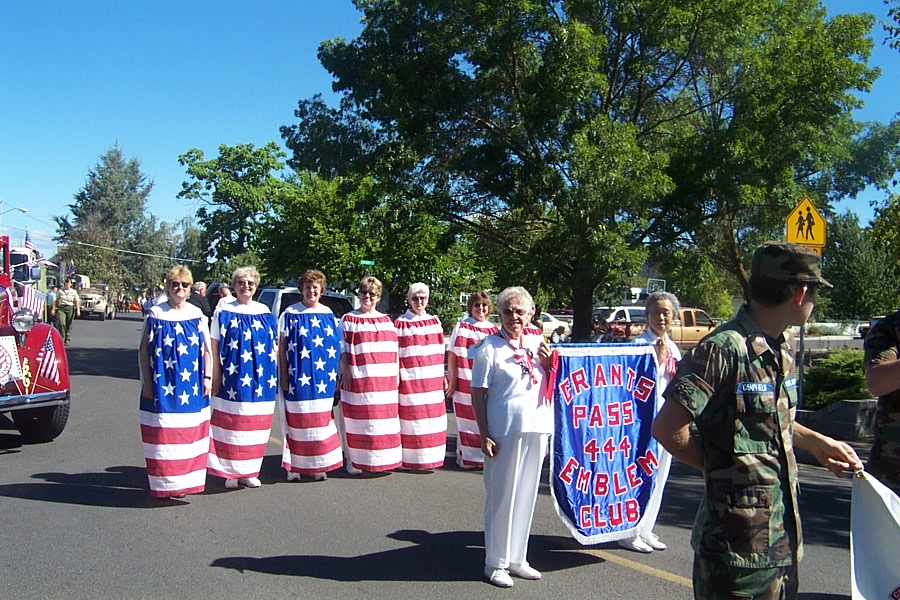 Central Pt. Or..JPG (274947 bytes)