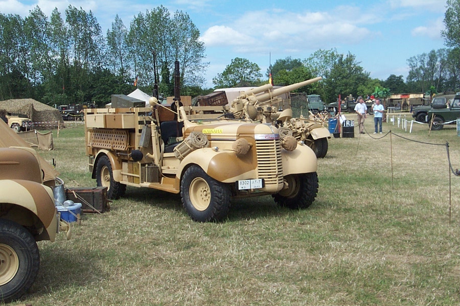 Early Chevy.JPG (238028 bytes)