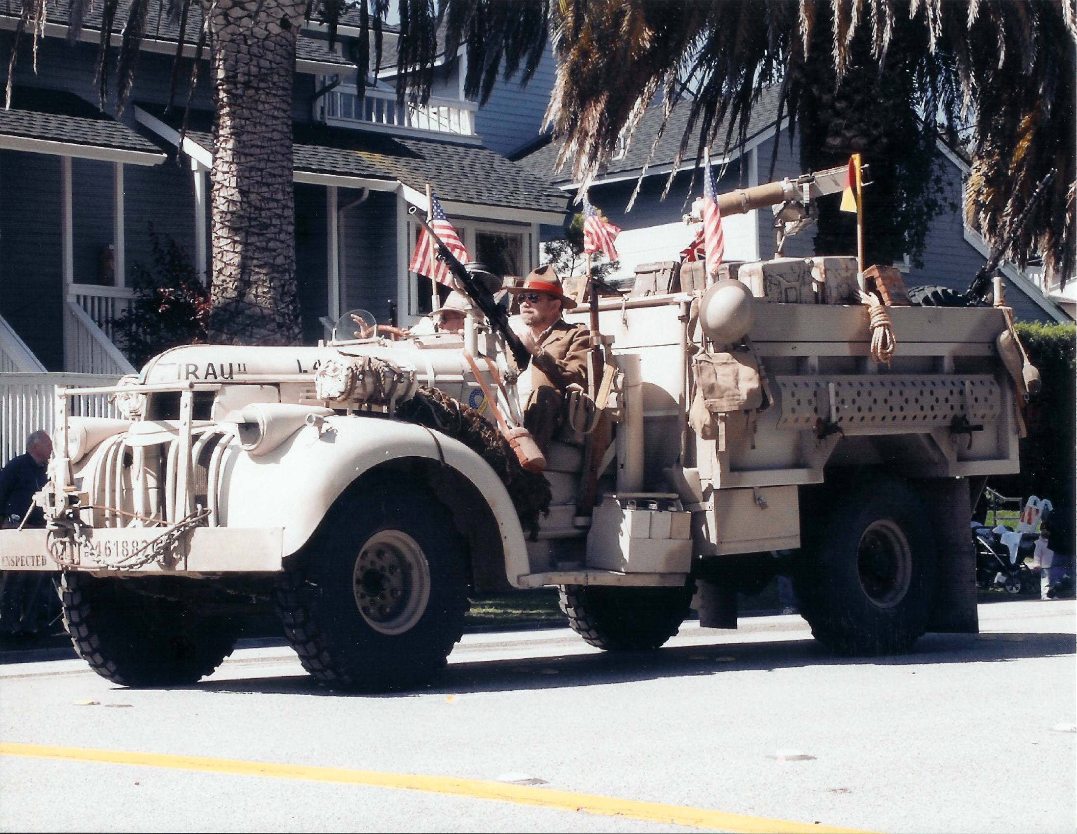 George & rick.jpg (579508 bytes)